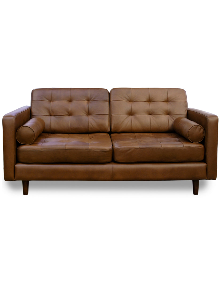 Sala de Piel Genuina 100%, Sofá y Love Seat, Mod. Noruega, dos piezas, 5 plazas.