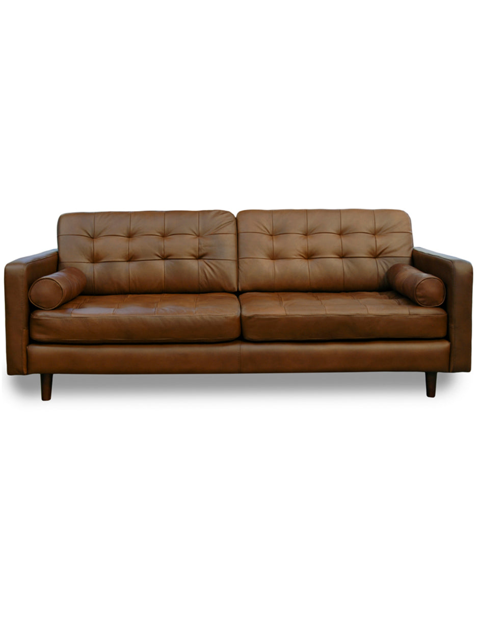 Sala de Piel Genuina 100%, Sofá y Love Seat, Mod. Noruega, dos piezas, 5 plazas.