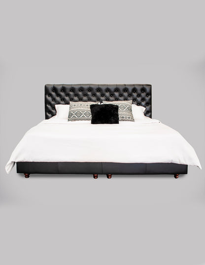 Cama KS de de Piel Genuina 100%, Mod. Chesterfield