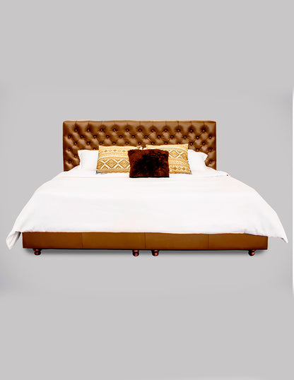 Cama KS de de Piel Genuina 100%, Mod. Chesterfield